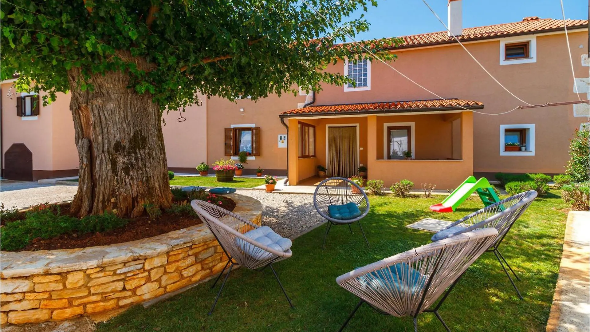 3 Bedroom Cozy Home In Svetvincenat