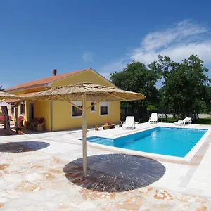 Ferienhaus House Oliva, Sveti Kirin, Svetvinčenat