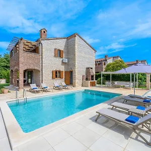 Villa Paradise Istria, Svetvinčenat